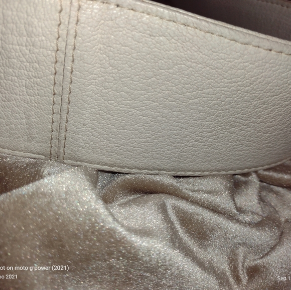 PERRIN - Picture 2 of 9